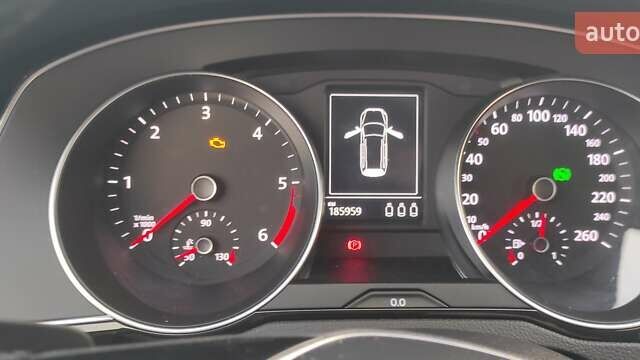 Сірий Фольксваген Пассат, об'ємом двигуна 2 л та пробігом 186 тис. км за 23018 $, фото 13 на Automoto.ua