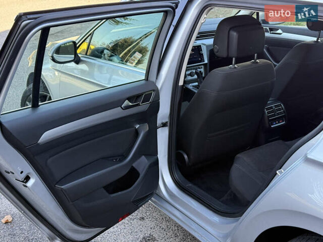 Сірий Фольксваген Пассат, об'ємом двигуна 1.97 л та пробігом 220 тис. км за 16800 $, фото 27 на Automoto.ua