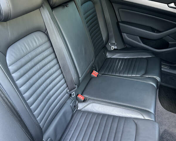 Серый Фольксваген Пассат, объемом двигателя 2 л и пробегом 161 тыс. км за 24900 $, фото 11 на Automoto.ua