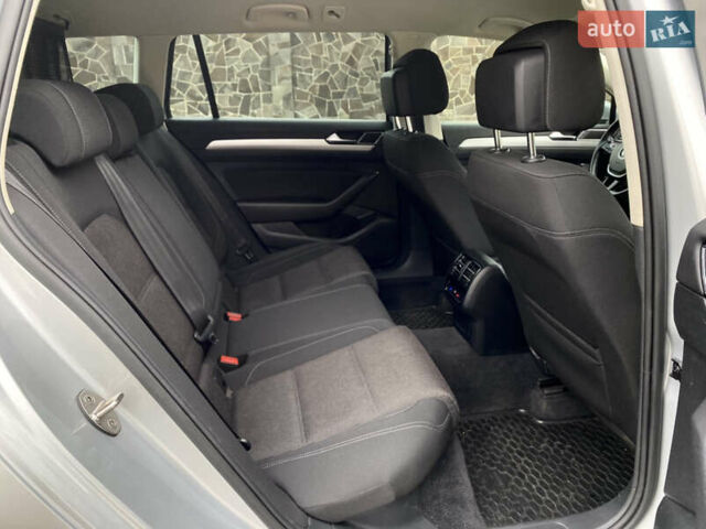 Серый Фольксваген Пассат, объемом двигателя 2 л и пробегом 241 тыс. км за 16900 $, фото 27 на Automoto.ua