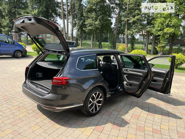 Серый Фольксваген Пассат, объемом двигателя 2 л и пробегом 215 тыс. км за 20000 $, фото 32 на Automoto.ua