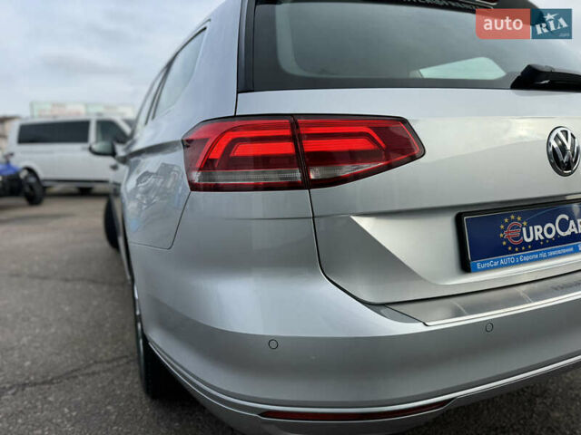 Серый Фольксваген Пассат, объемом двигателя 1.97 л и пробегом 207 тыс. км за 17300 $, фото 21 на Automoto.ua