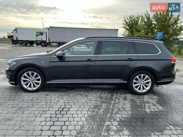 Сірий Фольксваген Пассат, об'ємом двигуна 1.4 л та пробігом 226 тис. км за 19499 $, фото 3 на Automoto.ua