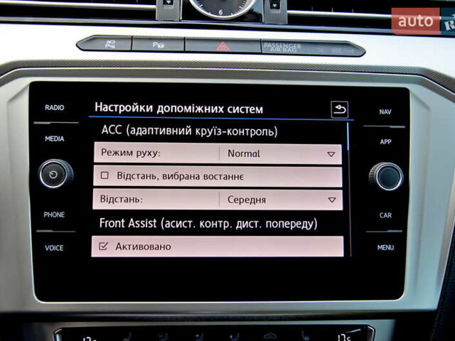 Серый Фольксваген Пассат, объемом двигателя 1.97 л и пробегом 246 тыс. км за 18600 $, фото 33 на Automoto.ua