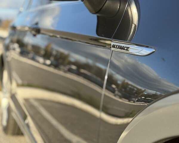 Фольксваген Пассат 2018 в Киеве на Automoto.ua Серый Фольксваген Пассат, объемом двигателя 1.97 л и пробегом 287 тыс. км за 19300 $, фото 13 на Automoto.ua