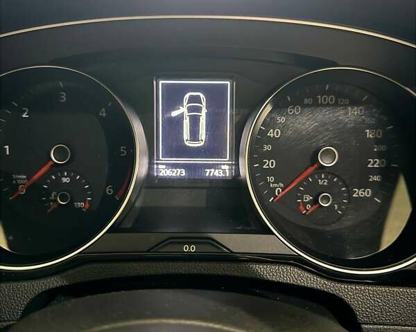 Серый Фольксваген Пассат, объемом двигателя 1.97 л и пробегом 206 тыс. км за 17500 $, фото 7 на Automoto.ua