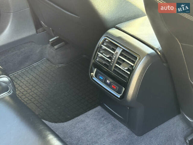 Сірий Фольксваген Пассат, об'ємом двигуна 1.97 л та пробігом 223 тис. км за 16200 $, фото 36 на Automoto.ua