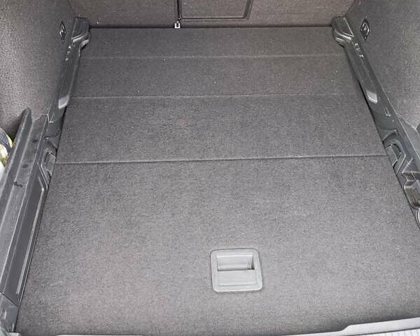 Сірий Фольксваген Пассат, об'ємом двигуна 1.97 л та пробігом 211 тис. км за 17800 $, фото 21 на Automoto.ua