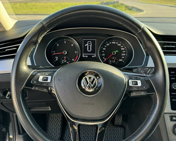 Сірий Фольксваген Пассат, об'ємом двигуна 1.97 л та пробігом 254 тис. км за 17500 $, фото 13 на Automoto.ua