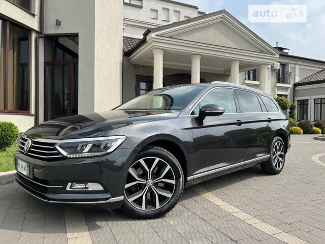 Серый Фольксваген Пассат, объемом двигателя 2 л и пробегом 215 тыс. км за 20000 $, фото 4 на Automoto.ua