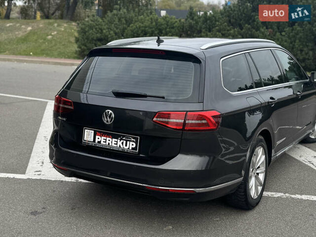 Сірий Фольксваген Пассат, об'ємом двигуна 1.97 л та пробігом 276 тис. км за 13999 $, фото 7 на Automoto.ua