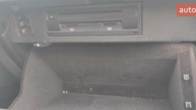 Сірий Фольксваген Пассат, об'ємом двигуна 2 л та пробігом 186 тис. км за 23018 $, фото 23 на Automoto.ua