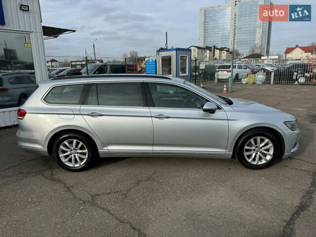 Серый Фольксваген Пассат, объемом двигателя 1.97 л и пробегом 207 тыс. км за 17300 $, фото 97 на Automoto.ua