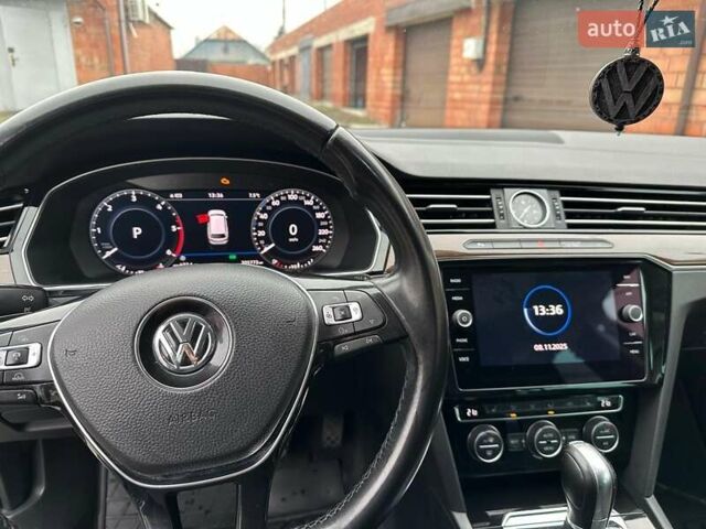 Сірий Фольксваген Пассат, об'ємом двигуна 1.97 л та пробігом 207 тис. км за 19900 $, фото 27 на Automoto.ua