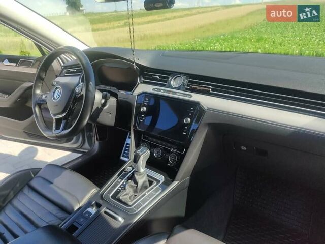 Серый Фольксваген Пассат, объемом двигателя 2 л и пробегом 244 тыс. км за 16900 $, фото 30 на Automoto.ua