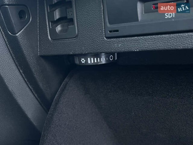 Серый Фольксваген Пассат, объемом двигателя 1.97 л и пробегом 222 тыс. км за 16500 $, фото 45 на Automoto.ua