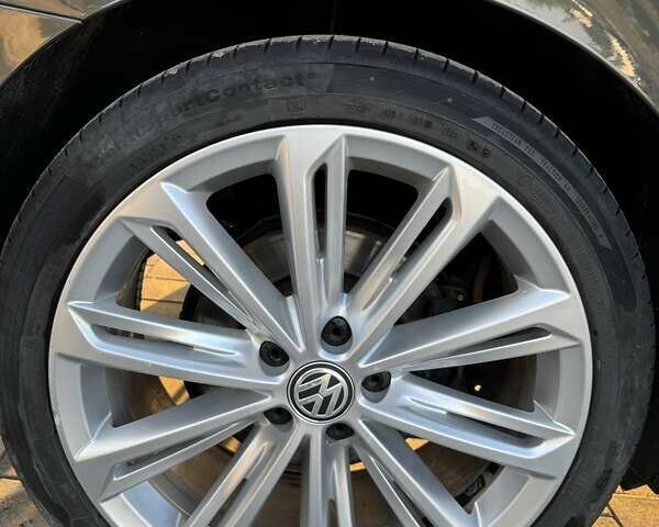 Серый Фольксваген Пассат, объемом двигателя 1.97 л и пробегом 209 тыс. км за 21600 $, фото 37 на Automoto.ua