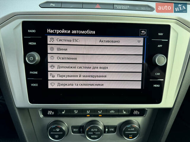 Серый Фольксваген Пассат, объемом двигателя 1.97 л и пробегом 207 тыс. км за 17300 $, фото 68 на Automoto.ua