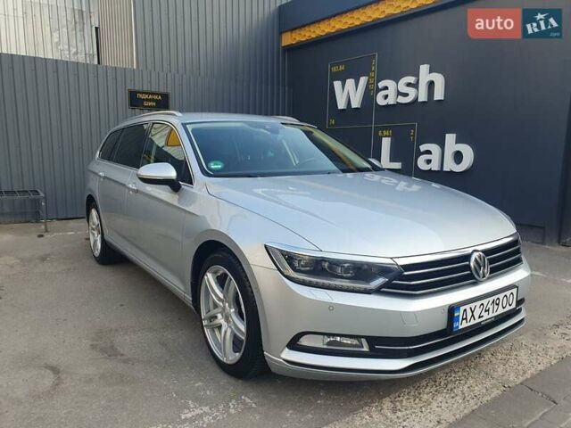 Серый Фольксваген Пассат, объемом двигателя 1.98 л и пробегом 296 тыс. км за 16000 $, фото 1 на Automoto.ua