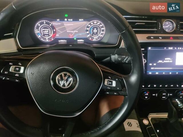 Серый Фольксваген Пассат, объемом двигателя 2 л и пробегом 244 тыс. км за 16900 $, фото 56 на Automoto.ua