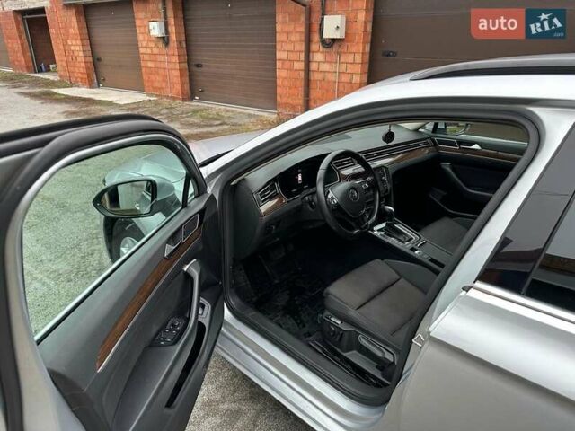 Сірий Фольксваген Пассат, об'ємом двигуна 1.97 л та пробігом 207 тис. км за 19900 $, фото 21 на Automoto.ua