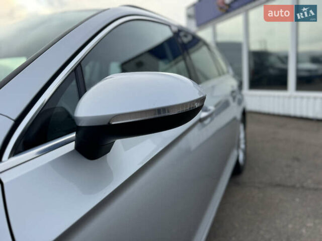 Серый Фольксваген Пассат, объемом двигателя 1.97 л и пробегом 207 тыс. км за 17300 $, фото 17 на Automoto.ua