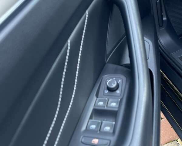 Серый Фольксваген Пассат, объемом двигателя 1.97 л и пробегом 188 тыс. км за 22500 $, фото 60 на Automoto.ua