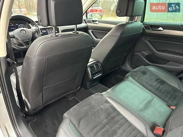 Серый Фольксваген Пассат, объемом двигателя 1.97 л и пробегом 233 тыс. км за 18700 $, фото 20 на Automoto.ua