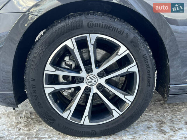 Сірий Фольксваген Пассат, об'ємом двигуна 1.97 л та пробігом 233 тис. км за 19932 $, фото 10 на Automoto.ua