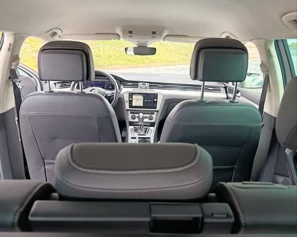 Сірий Фольксваген Пассат, об'ємом двигуна 1.97 л та пробігом 472 тис. км за 15600 $, фото 15 на Automoto.ua