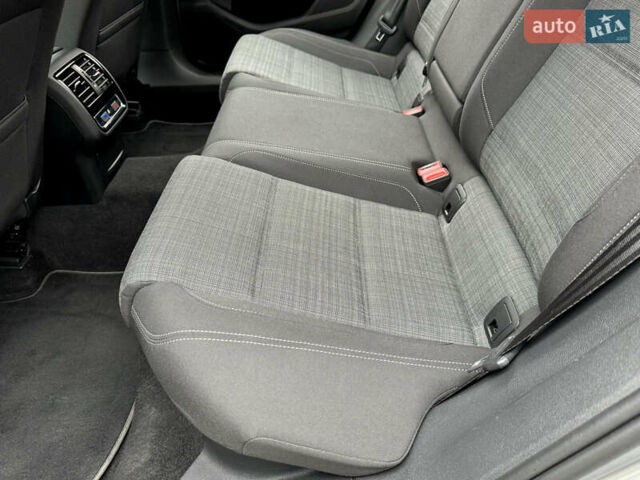 Серый Фольксваген Пассат, объемом двигателя 1.97 л и пробегом 227 тыс. км за 20499 $, фото 61 на Automoto.ua