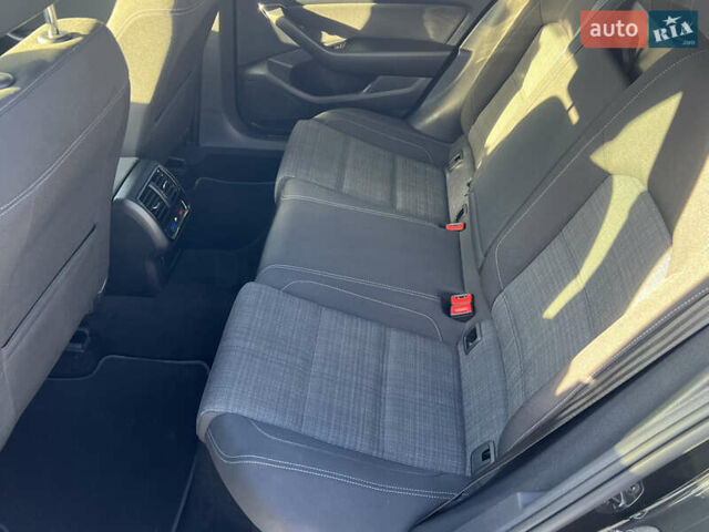 Сірий Фольксваген Пассат, об'ємом двигуна 1.97 л та пробігом 233 тис. км за 19932 $, фото 19 на Automoto.ua