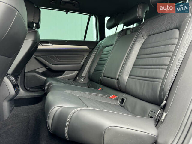 Сірий Фольксваген Пассат, об'ємом двигуна 2 л та пробігом 248 тис. км за 25800 $, фото 33 на Automoto.ua