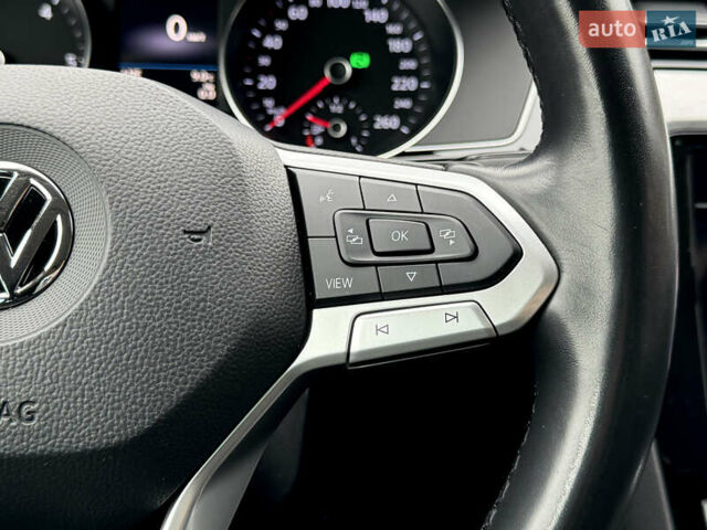 Серый Фольксваген Пассат, объемом двигателя 1.97 л и пробегом 227 тыс. км за 20499 $, фото 45 на Automoto.ua