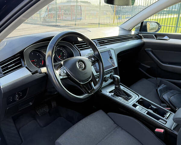 Сірий Фольксваген Пассат, об'ємом двигуна 2 л та пробігом 221 тис. км за 16500 $, фото 14 на Automoto.ua