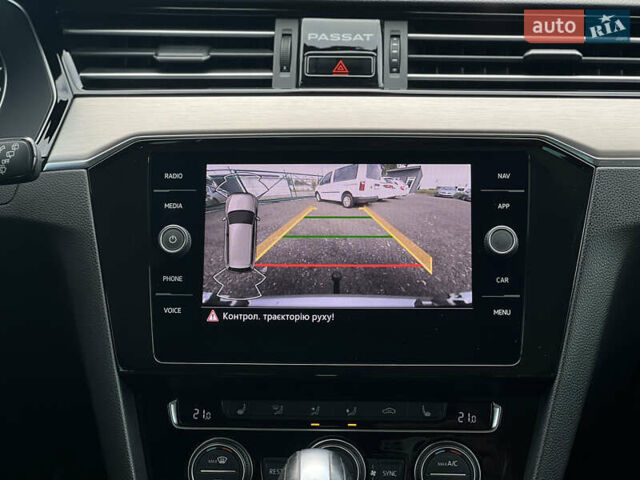 Сірий Фольксваген Пассат, об'ємом двигуна 2 л та пробігом 293 тис. км за 18200 $, фото 49 на Automoto.ua