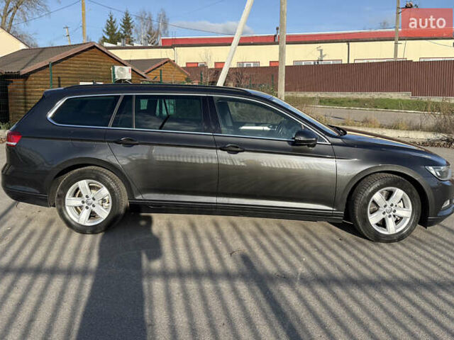 Сірий Фольксваген Пассат, об'ємом двигуна 2 л та пробігом 221 тис. км за 16500 $, фото 5 на Automoto.ua