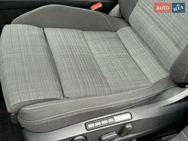 Серый Фольксваген Пассат, объемом двигателя 1.97 л и пробегом 227 тыс. км за 20499 $, фото 38 на Automoto.ua