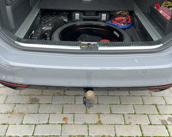 Серый Фольксваген Пассат, объемом двигателя 1.97 л и пробегом 193 тыс. км за 29900 $, фото 10 на Automoto.ua