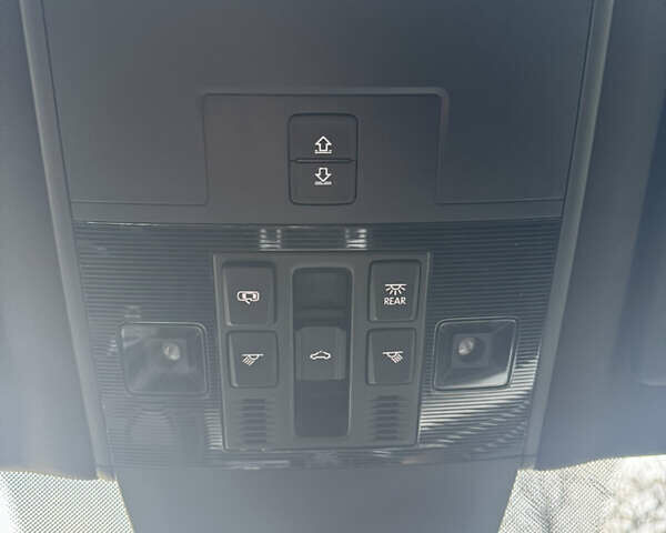 Серый Фольксваген Пассат, объемом двигателя 1.97 л и пробегом 276 тыс. км за 18500 $, фото 28 на Automoto.ua