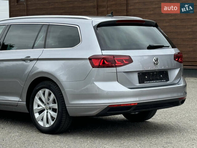 Серый Фольксваген Пассат, объемом двигателя 1.97 л и пробегом 227 тыс. км за 20499 $, фото 19 на Automoto.ua