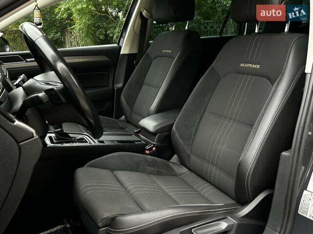 Серый Фольксваген Пассат, объемом двигателя 1.97 л и пробегом 259 тыс. км за 23999 $, фото 16 на Automoto.ua