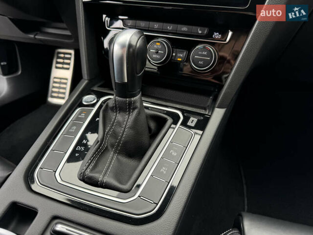 Сірий Фольксваген Пассат, об'ємом двигуна 2 л та пробігом 248 тис. км за 25800 $, фото 20 на Automoto.ua