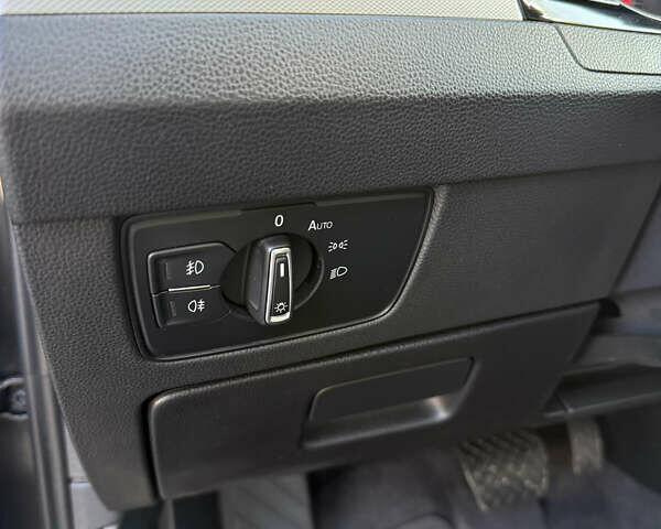 Сірий Фольксваген Пассат, об'ємом двигуна 2 л та пробігом 221 тис. км за 16500 $, фото 16 на Automoto.ua