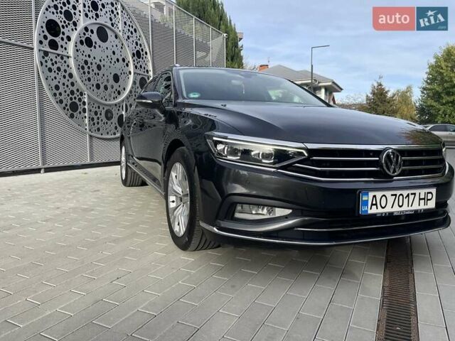 Серый Фольксваген Пассат, объемом двигателя 1.97 л и пробегом 188 тыс. км за 22500 $, фото 3 на Automoto.ua