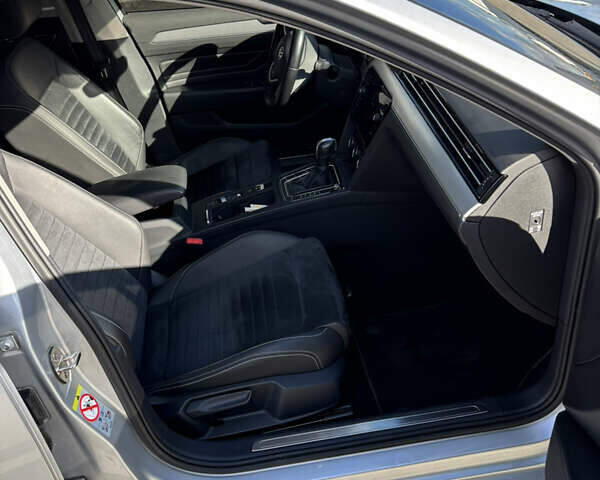 Сірий Фольксваген Пассат, об'ємом двигуна 1.97 л та пробігом 163 тис. км за 18500 $, фото 9 на Automoto.ua