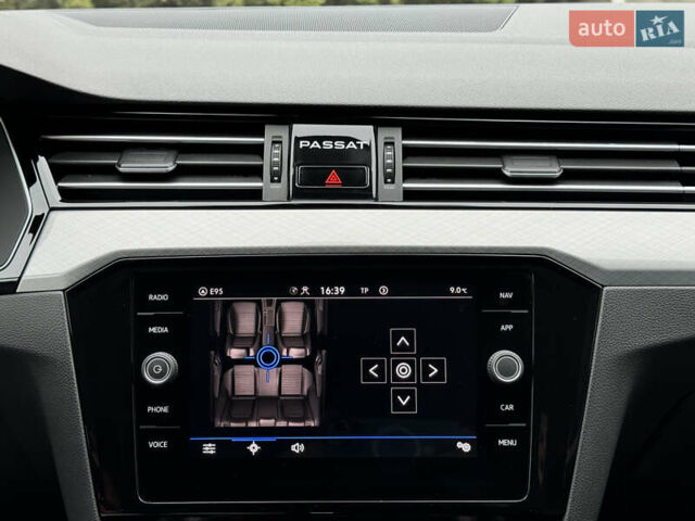 Серый Фольксваген Пассат, объемом двигателя 1.97 л и пробегом 227 тыс. км за 20499 $, фото 81 на Automoto.ua