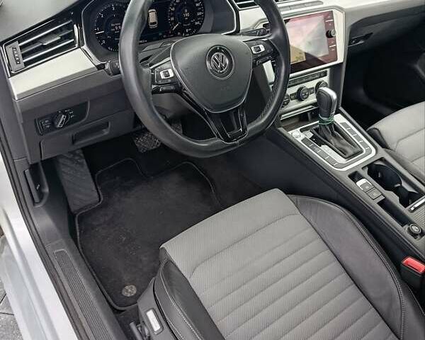 Сірий Фольксваген Пассат, об'ємом двигуна 1.97 л та пробігом 472 тис. км за 15600 $, фото 10 на Automoto.ua