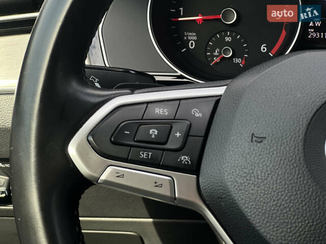 Сірий Фольксваген Пассат, об'ємом двигуна 2 л та пробігом 293 тис. км за 18200 $, фото 22 на Automoto.ua