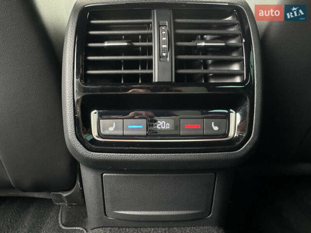 Сірий Фольксваген Пассат, об'ємом двигуна 2 л та пробігом 248 тис. км за 25800 $, фото 36 на Automoto.ua